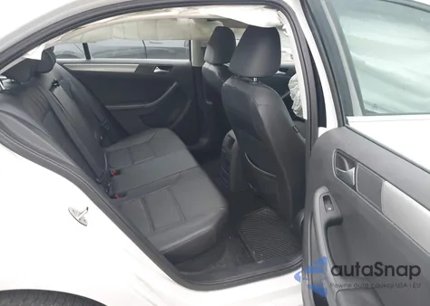 2017 Volkswagen Jetta 1.4T Se из США, поврежденный, VIN 3VWDB7AJ3HM236613